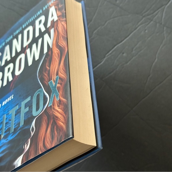 Outfox: A Novel by Sandra Brown | Fiction, Mystery, Romance | Hardcover Book - Picture 8 of 10